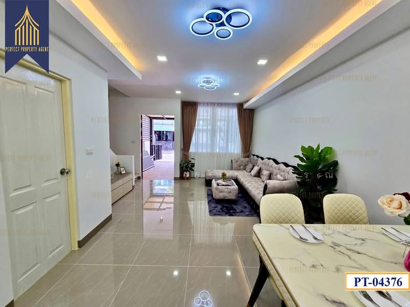 Areeya Daily Kaset-Nawamintr, Bangkok, Ladplakhao Road, Chorake Bua, Lat Phrao, Bangkok, 3 Bedrooms, 150 sqm, Townhouse For Sale, by ปภัชญา ธนัตถ์ภรณ์, 500345257 - DDproperty.com