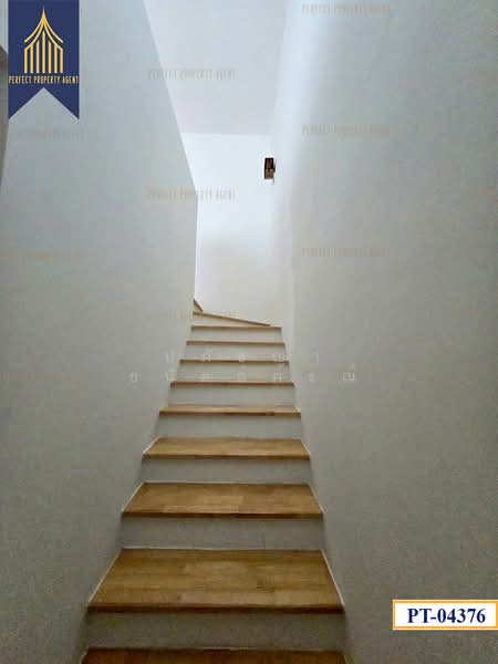 Areeya Daily Kaset-Nawamintr, Bangkok, Ladplakhao Road, Chorake Bua, Lat Phrao, Bangkok, 3 Bedrooms, 150 sqm, Townhouse For Sale, by ปภัชญา ธนัตถ์ภรณ์, 500345257 - DDproperty.com
