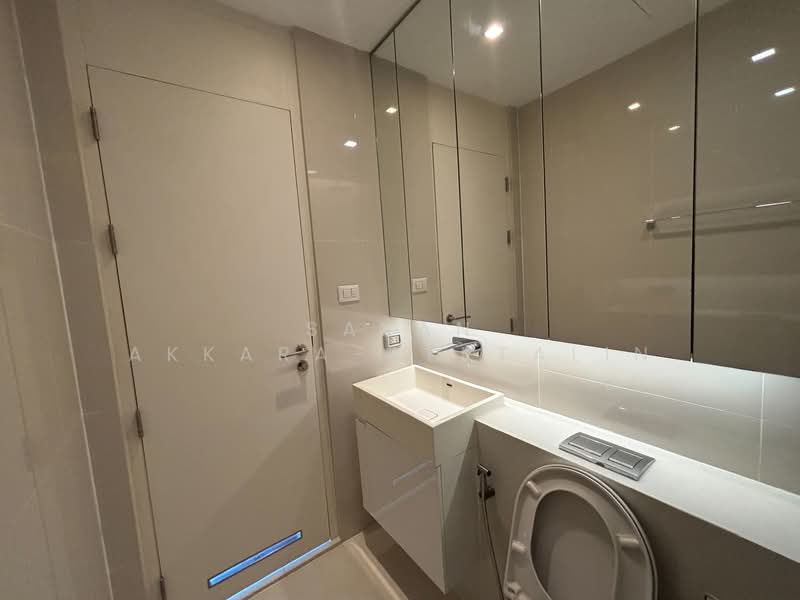 The Saint Residences Ladprao, Bangkok, 588 Vibhavadi-Rangsit Road, Jom Phon, Chatuchak, Bangkok, 1 Bedroom, 31 sqm, Condo For Rent, by Sakan Akkara-aektalin, 500345268 - DDproperty.com