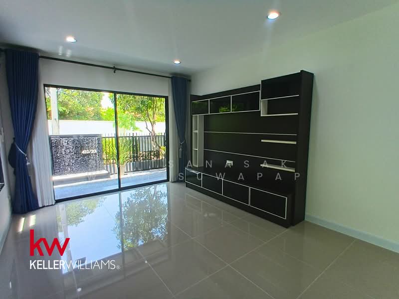 Delight Donmuang-Rangsit, Pathum Thani, Klong Rangsit Road, Moo 5, Lak Hok, Muang Pathum Thani, Pathum Thani, 3 Bedrooms, 165 sqm, Single Detached House For Sale, by Kritsanasak Wuttisuwapap, 500345269 - DDproperty.com