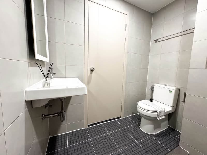 Elio Del Ray, Bangkok, 95 Sukhumvit 64 Road, Bang Chak, Phra Khanong, Bangkok, Studio, 24 sqm, Condo For Sale, by Agentbkk, 500345306 - DDproperty.com