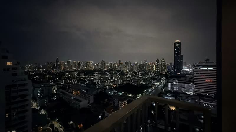 The Base Phetchaburi-Thonglor, Bangkok, Phetchaburi Rd, Bang Kapi, Huai Khwang, Bangkok, 1 Bedroom, 33 sqm, Condo For Rent, by Kledkaew Suwannpracha, 500345308 - DDproperty.com