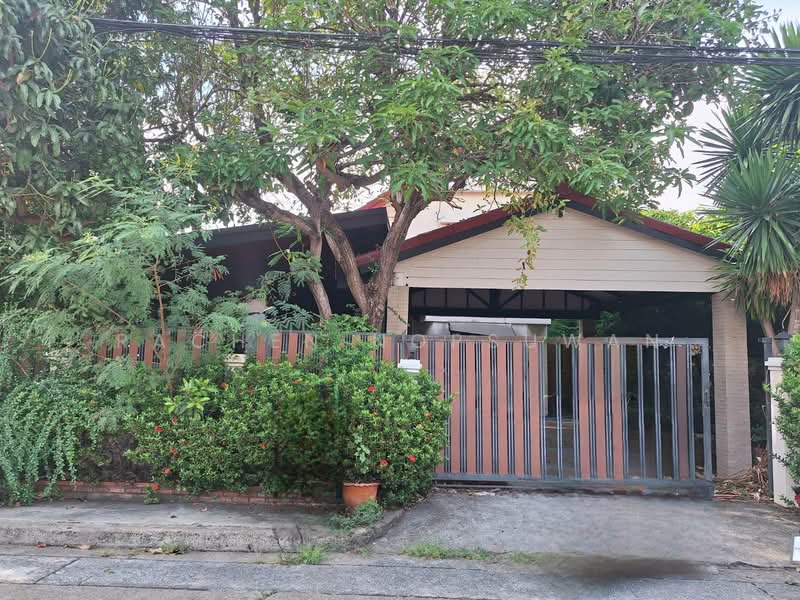 Sammakon Ramkhamhaeng, Bangkok, Ramkhamhaeng Road, Saphan Sung, Bangkok, 4 Bedrooms, 150 sqm, Single Detached House For Sale, by Rachen Nopsuwan, 500345314 - DDproperty.com