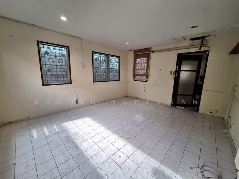 Sammakon Ramkhamhaeng, Bangkok, Ramkhamhaeng Road, Saphan Sung, Bangkok, 4 Bedrooms, 150 sqm, Single Detached House For Sale, by Rachen Nopsuwan, 500345314 - DDproperty.com