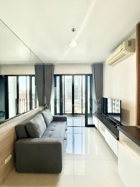 IDEO Ratchada-Huaikwang, Bangkok, 62 Pracharajbumpen Road, Huai Khwang, Bangkok, 1 Bedroom, 35 sqm, Condo For Rent, by Kledkaew Suwannpracha, 500345333 - DDproperty.com