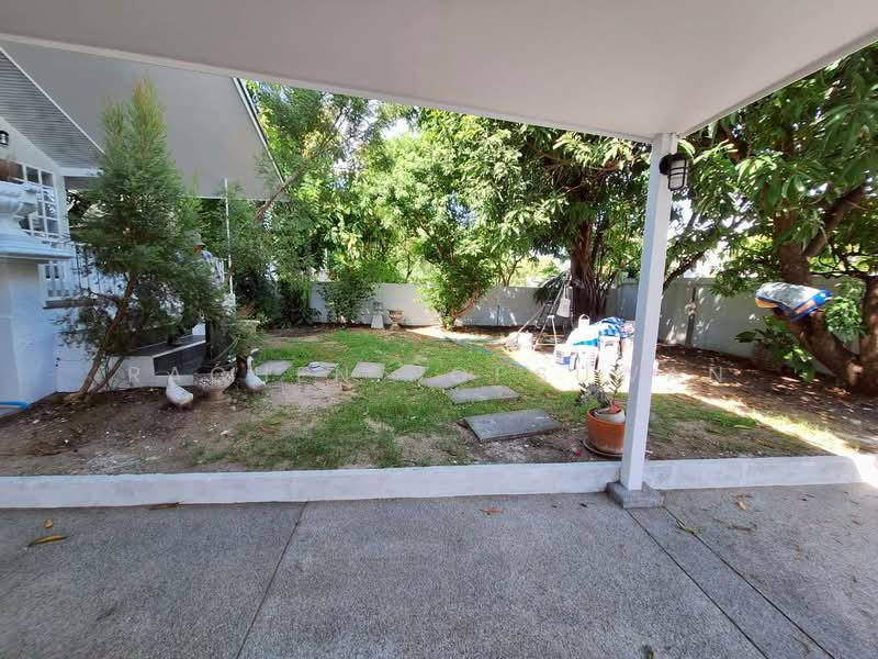 Sammakorn Ramkamhang 112, Bangkok, Saphan Sung, Bangkok, 4 Bedrooms, 200 sqm, Villa For Rent, by Rachen Nopsuwan, 500345344 - DDproperty.com