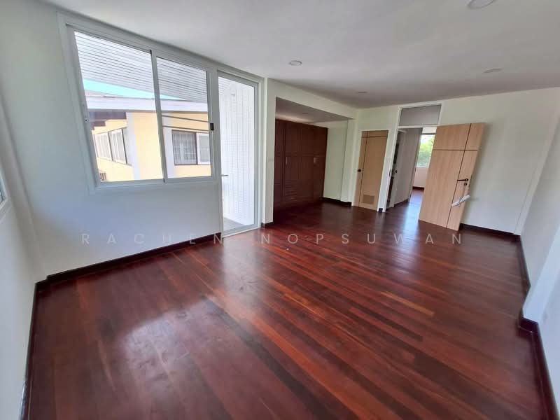 Sammakorn Ramkamhang 112, Bangkok, Saphan Sung, Bangkok, 4 Bedrooms, 200 sqm, Villa For Rent, by Rachen Nopsuwan, 500345344 - DDproperty.com