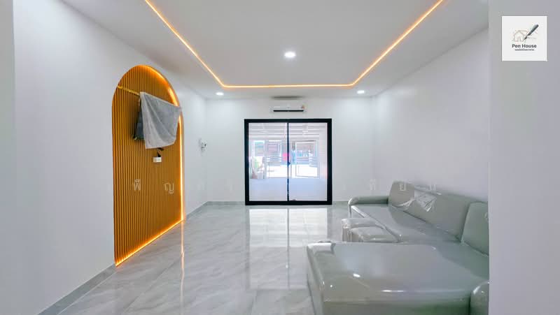 ร่มทิพย์, Bangkok, หทัยราษฎร์ 33, Min Buri, Bangkok, 2 Bedrooms, 80 sqm, Townhouse For Sale, by เพ็ญศิริ ตุ้มเทียน, 500345347 - DDproperty.com