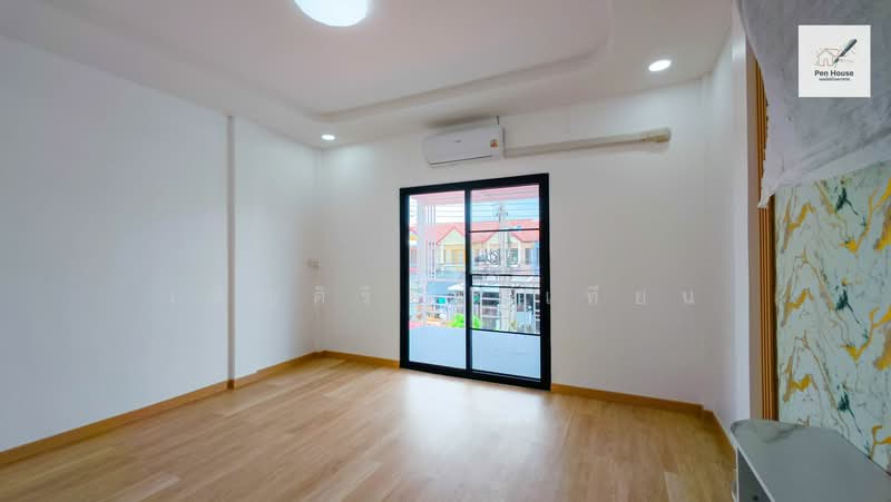ร่มทิพย์, Bangkok, หทัยราษฎร์ 33, Min Buri, Bangkok, 2 Bedrooms, 80 sqm, Townhouse For Sale, by เพ็ญศิริ ตุ้มเทียน, 500345347 - DDproperty.com