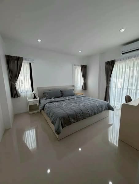 4R0202 This house for rent 3 bedroom 3 bathroom 65,000/month at patong have fully furnished, Phuket, Patong, Kathu, Phuket, 3 Bedrooms, 140 sqm, Semi-Detached House (Twin House) For Rent, by PK LIFE Property, 500345410 - DDproperty.com