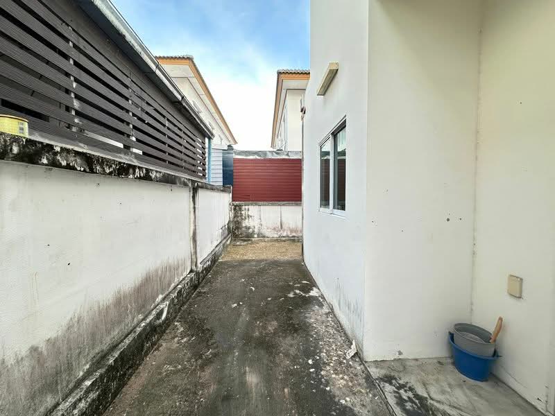 ให้เช่าบ้านเดี่ยว ม.ธาดาทาวน์ ออร่า หนองค้อ ศรีราชา, Chon Buri (Pattaya), Surasak, Si Racha, Chon Buri (Pattaya), 3 Bedrooms, 160 sqm, Single Detached House For Rent, by Dusit Saengfa, 500345417 - DDproperty.com