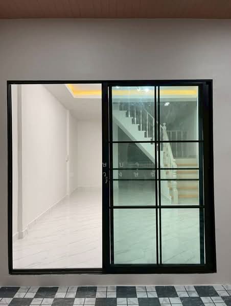 ขายบ้านสวย รีโนเวทใหม่ พร้อมอยู่ ทำเลดี พหลโยธิน 52 ใกล้ BTS สะพานใหม่ ม.ณัฐกานต์ 3, กรุงเทพ, พหลโยธิน, คลองถนน, สายไหม, กรุงเทพ, 150 ตร.ม., ทาวน์เฮ้าส์ ขาย, โดย บุษบา รัตนวงษ์ชัย, 500345427 - DDproperty.com