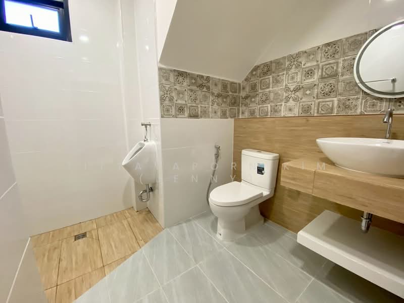 Louis Plaza Intersection, Chiang Mai, San Ton Pao, San Kamphaeng, Chiang Mai, 3 Bedrooms, 260 sqm, Single Detached House For Rent, by Tittayaporn Kim (Jenny), 500345436 - DDproperty.com