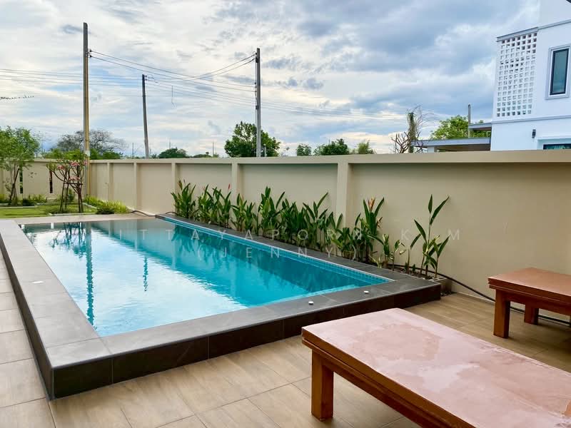 Louis Plaza Intersection, Chiang Mai, San Ton Pao, San Kamphaeng, Chiang Mai, 3 Bedrooms, 260 sqm, Single Detached House For Rent, by Tittayaporn Kim (Jenny), 500345436 - DDproperty.com