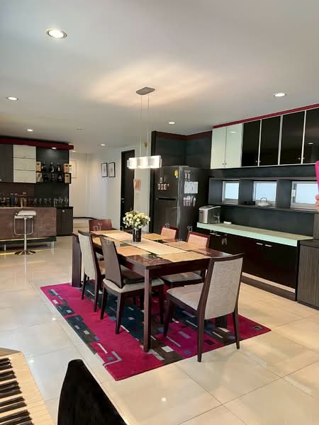 Phattanakan, Bangkok, พัฒนาการ, Phatthanakan, Suan Luang, Bangkok, 3 Bedrooms, 400 sqm, Single Detached House For Sale, by Natpit Chitsayapong, 500345462 - DDproperty.com