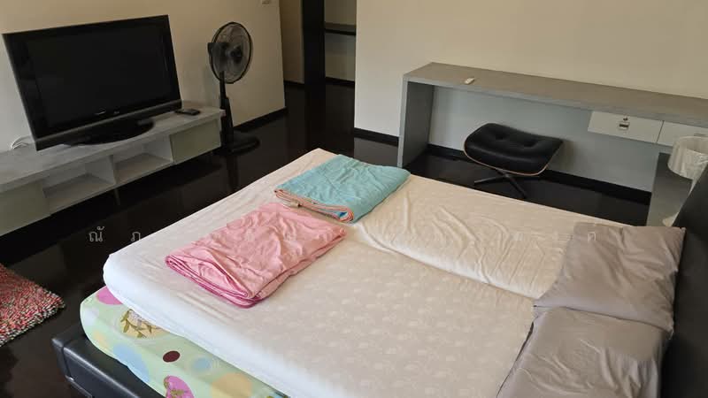 Phattanakan, Bangkok, พัฒนาการ, Phatthanakan, Suan Luang, Bangkok, 3 Bedrooms, 400 sqm, Single Detached House For Sale, by Natpit Chitsayapong, 500345462 - DDproperty.com