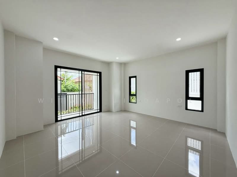 หมู่บ้านภูเก็ตวิลล่าดาวรุ่ง, Phuket, Wichit, Muang Phuket, Phuket, 3 Bedrooms, 186 sqm, Semi-Detached House (Twin House) For Sale, by Witada Jindapol, 500345464 - DDproperty.com