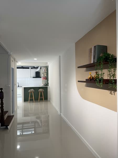 หมู่บ้านไพโรจน์ กิจจา, Bangkok, Bang Na Nuea, Bang Na, Bangkok, 2 Bedrooms, 110 sqm, Townhouse For Sale, by กนกอร คงสมมาศ, 500345466 - DDproperty.com
