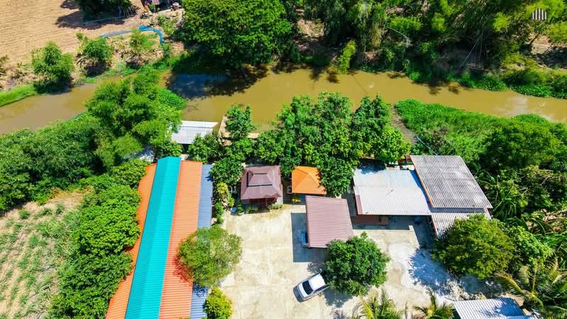 Urgent Sale! Waterfront Resort-Style Land with 5 Guest Rooms, Suphan Buri, Yang Non, Doembang Nangbuat, Suphan Buri, , 5,540 sqm, Land For Sale, by คุณโอห์ม, 500345477 - DDproperty.com