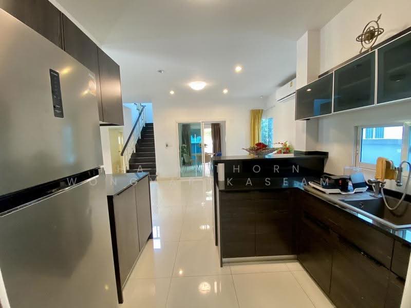 Sena Park Grand Ramindra, Bangkok, 18 Kanchanaphisek Rd, Khan Na Yao, Bangkok, 3 Bedrooms, 252 sqm, Single Detached House For Rent, by Thananthorn Wongvarnkaseam, 500345492 - DDproperty.com