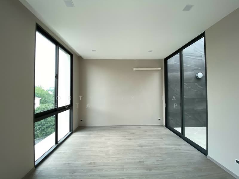 ให้เช่าโฮมออฟฟิศ, Bangkok, On Nut, Suan Luang, Bangkok, 4 Bedrooms, 450 sqm, Townhouse For Rent, by Forty-Six Real Estate Group, 500345504 - DDproperty.com