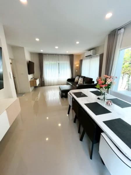 Centro Bangna-Wongwean, Bangkok, Kanchanaphisek Road, Dok Mai, Prawet, Bangkok, 4 Bedrooms, 200 sqm, Single Detached House For Rent, by นัฐพงค์ มณีอัครเนตร, 500345513 - DDproperty.com