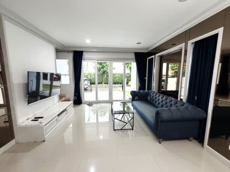 Baan Klang Muang Rama 9 (Motorway), Bangkok, New Bangkok-Chonburi Road, Suan Luang, Bangkok, 3 Bedrooms, 180 sqm, Townhouse For Rent, by นัฐพงค์ มณีอัครเนตร, 500345517 - DDproperty.com