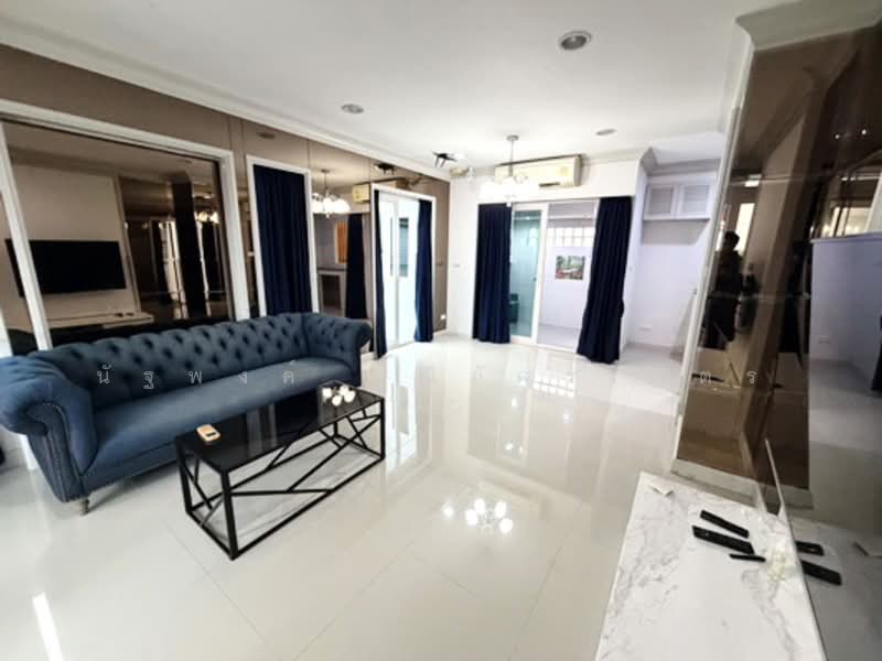 Baan Klang Muang Rama 9 (Motorway), Bangkok, New Bangkok-Chonburi Road, Suan Luang, Bangkok, 3 Bedrooms, 180 sqm, Townhouse For Rent, by นัฐพงค์ มณีอัครเนตร, 500345517 - DDproperty.com