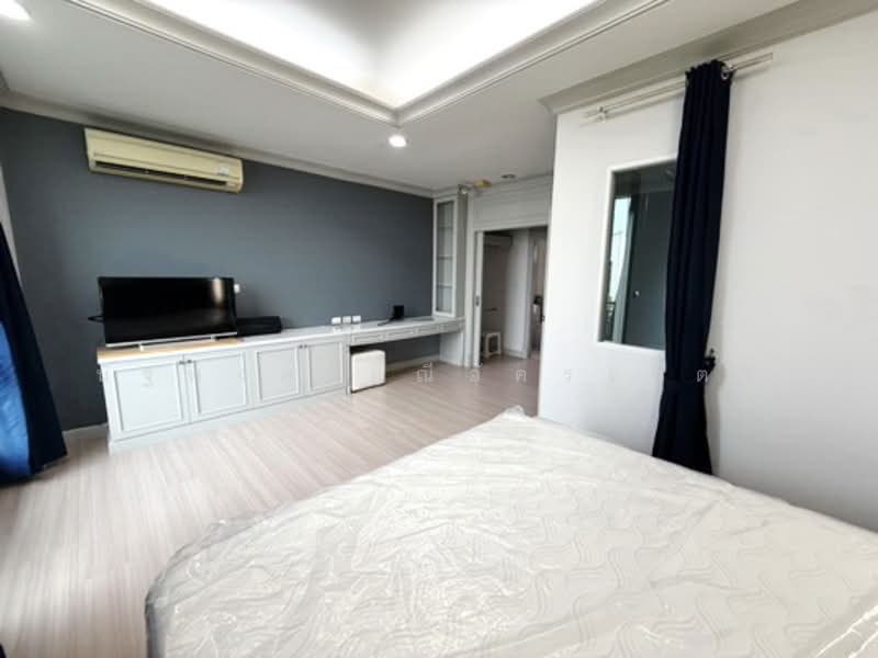 Baan Klang Muang Rama 9 (Motorway), Bangkok, New Bangkok-Chonburi Road, Suan Luang, Bangkok, 3 Bedrooms, 180 sqm, Townhouse For Rent, by นัฐพงค์ มณีอัครเนตร, 500345517 - DDproperty.com