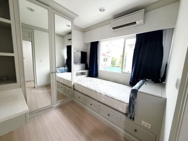 Baan Klang Muang Rama 9 (Motorway), Bangkok, New Bangkok-Chonburi Road, Suan Luang, Bangkok, 3 Bedrooms, 180 sqm, Townhouse For Rent, by นัฐพงค์ มณีอัครเนตร, 500345517 - DDproperty.com