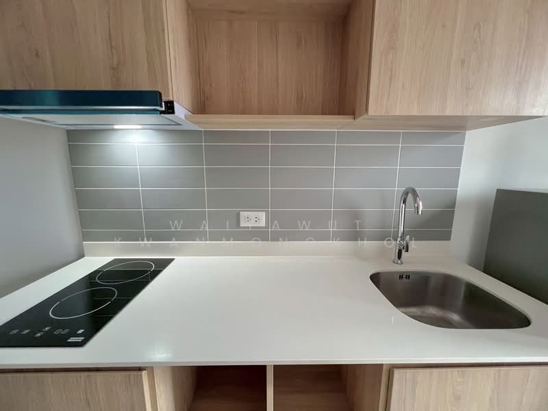 Chewathai Pinklao, Bangkok, Arun Amarin Road, Bang Yi Khan, Bang Phlat, Bangkok, 1 Bedroom, 30 sqm, Condo For Rent, by Waiyawut Kwanmongkhol, 500345529 - DDproperty.com