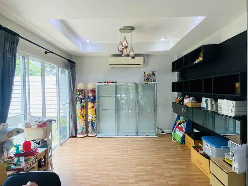 Moobaan Chollada Suvarnabhumi : หมู่บ้านชลลดา สุวรรณภูมิ, สมุทรปราการ, ถนนวัดศรีวารีน้อย, ศีรษะจรเข้น้อย, บางเสาธง, สมุทรปราการ, 180 ตร.ม., บ้านเดี่ยว ขาย, โดย Chisa Suttiworakan, 500345548 - DDproperty.com
