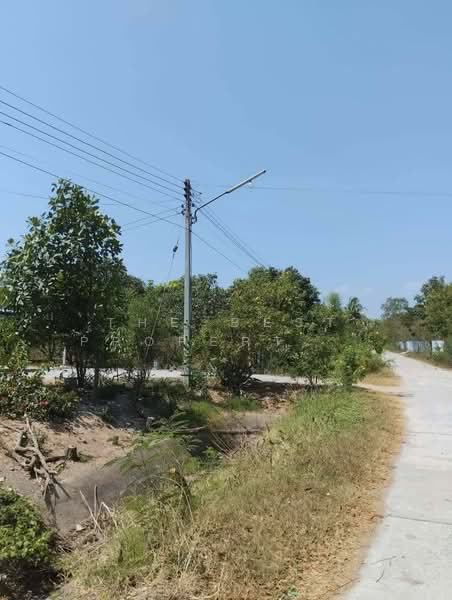 ที่ดินพร้อมสิ่งปลูกสร้างตลิ่งชัน สุพรรณบุรี, สุพรรณบุรี, ตลิ่งชัน, เมืองสุพรรณบุรี, สุพรรณบุรี, 1,836 ตร.ม., ที่ดิน ขาย, โดย The Best Property เอก, 500345552 - DDproperty.com