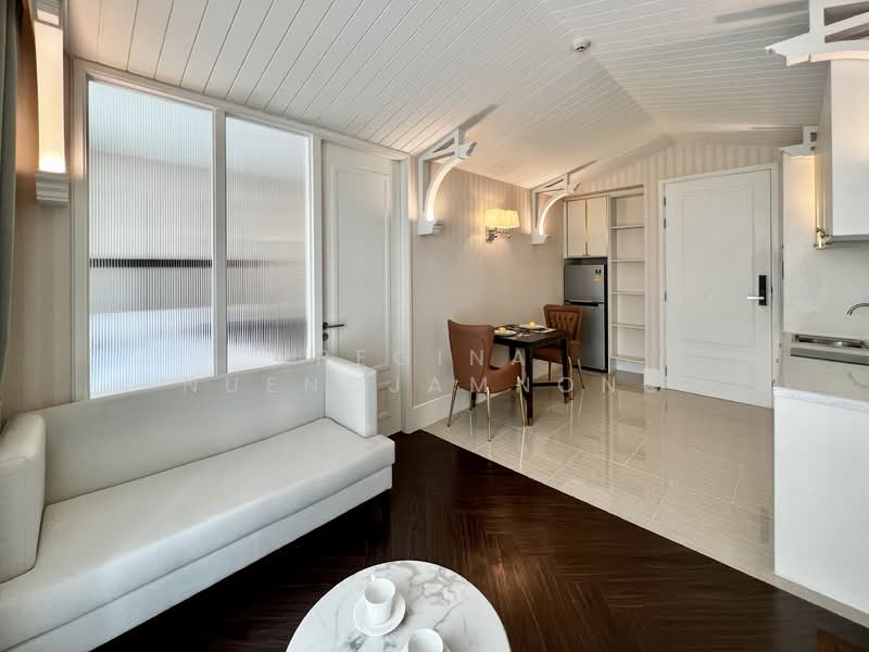 Grand Florida Beachfront, Chon Buri (Pattaya), Soi NaJomtien 14, Na Chom Thian, Sattahip, Chon Buri (Pattaya), 1 Bedroom, 36 sqm, Condo For Sale, by Regina Nuengjamnong, 500345567 - DDproperty.com