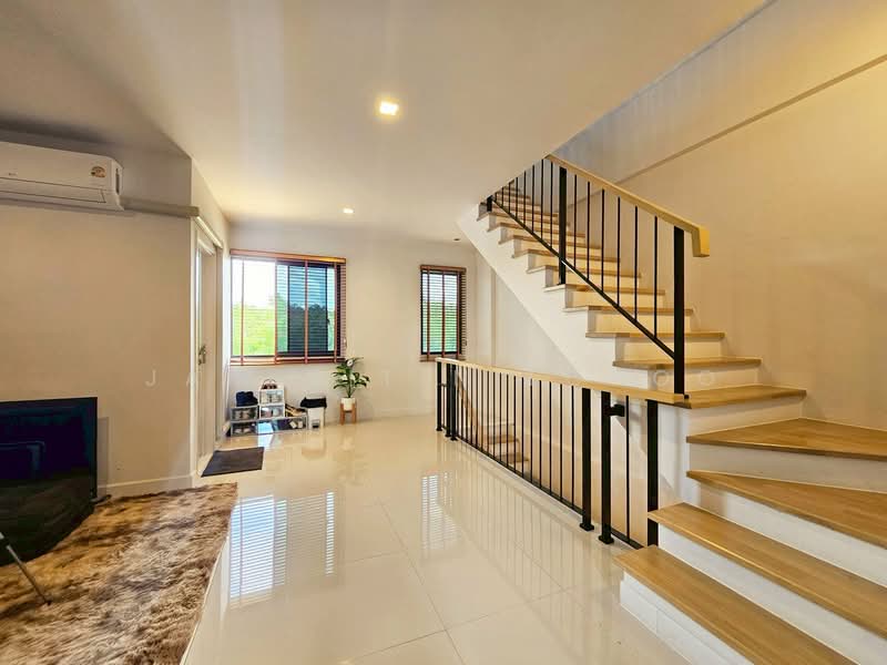 The Parti Kaset-Nawamintra, Bangkok, Lat Phrao, Bangkok, 2 Bedrooms, 258 sqm, Townhouse For Sale, by Jakkrit Nilchoo, 500345572 - DDproperty.com