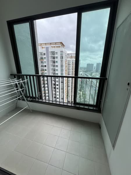 IDEO Sathorn Tha Phra, Bangkok, 221 Ratchaphruek Road, Bukkalo, Thon Buri, Bangkok, 1 Bedroom, 30 sqm, Condo For Rent, by Saharat Sakulsaowapakkul, 500345577 - DDproperty.com