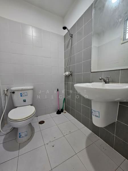 Areeya The Colors Kaset - Navamintra, Bangkok, Chorake Bua, Lat Phrao, Bangkok, 3 Bedrooms, 110 sqm, Townhouse For Rent, by Jakkrit Nilchoo, 500345580 - DDproperty.com