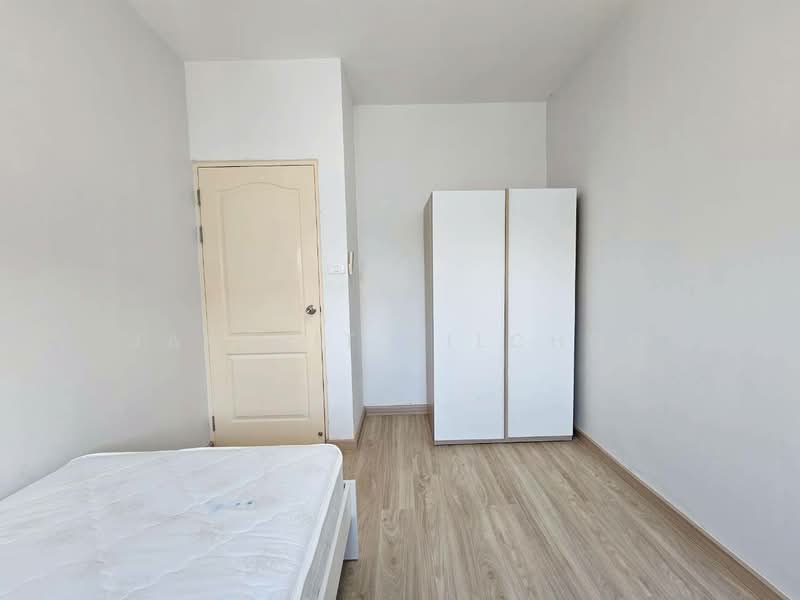 Areeya The Colors Kaset - Navamintra, Bangkok, Chorake Bua, Lat Phrao, Bangkok, 3 Bedrooms, 110 sqm, Townhouse For Rent, by Jakkrit Nilchoo, 500345580 - DDproperty.com