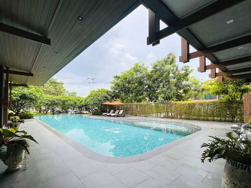 Burasiri Krungthep Kreetha, Bangkok, 95 Soi Pracha Ruam Chai, Hua Mak, Bang Kapi, Bangkok, 4 Bedrooms, 330 sqm, Single Detached House For Sale, by Somchai Ruechajirakit, 500345590 - DDproperty.com