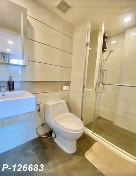 The Light New York, Bangkok, 324 Soi Sukhumvit 64, Bang Chak, Phra Khanong, Bangkok, 2 Bedrooms, 51 sqm, Condo For Rent, by Nichaphat Sakunchayapha, 500345594 - DDproperty.com