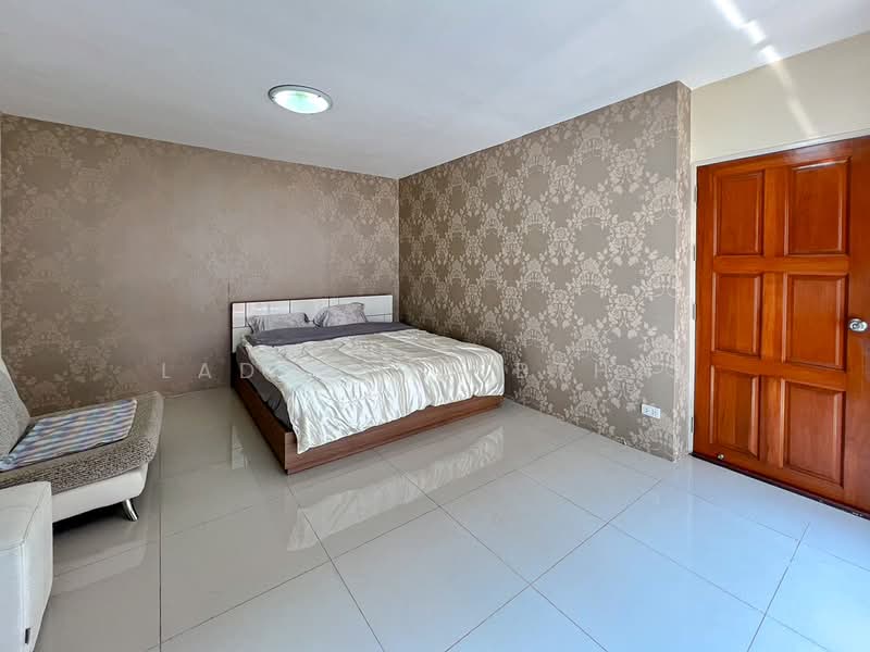 Park Village Onnut-Suvarnabhumi, Bangkok, On Nut Road, Soi 63/1, Prawet, Bangkok, 1 Bedroom, 46 sqm, Condo For Sale, by Ladda Suebthai, 500345598 - DDproperty.com