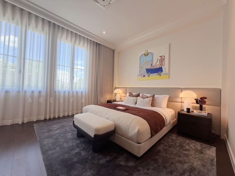 Narasiri Victoire Krungthep Kreetha, Bangkok, Hua Mak, Bang Kapi, Bangkok, 4 Bedrooms, 453 sqm, Single Detached House For Sale, by Areeya Kingwichit, 500345614 - DDproperty.com