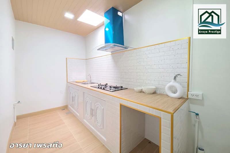 Moobaan K.C. Ramintra 7 : หมู่บ้านเค.ซี. รามอินทรา 7, กรุงเทพ, สามวาตะวันตก, คลองสามวา, กรุงเทพ, 68 ตร.ม., ทาวน์เฮ้าส์ ขาย, โดย วิสุทธินี เฉลิมสินสุวรรณ, 500345619 - DDproperty.com
