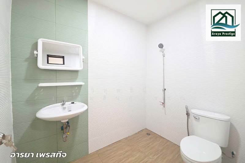 Moobaan K.C. Ramintra 7, Bangkok, Sam Wa Tawan Tok, Khlong Sam Wa, Bangkok, 2 Bedrooms, 68 sqm, Townhouse For Sale, by วิสุทธินี เฉลิมสินสุวรรณ, 500345619 - DDproperty.com