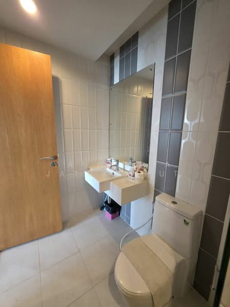 Circle Condominium, Bangkok, 1674 Soi Petchaburi 36 Petchaburi Road, Makkasan, Ratchathewi, Bangkok, 1 Bedroom, 49 sqm, Condo For Rent, by Yaninatta Jaturaphut, 500345644 - DDproperty.com
