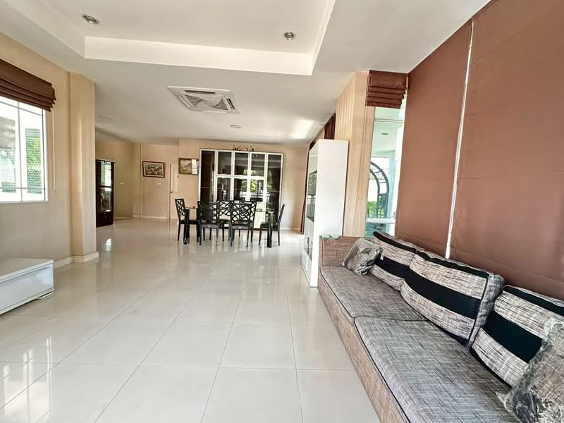 Siwalee Ratchaphruk, Chiang Mai, Mae Hia, Muang Chiang Mai, Chiang Mai, 4 Bedrooms, 223 sqm, Single Detached House For Sale, by พงษ์เพชร, 500345649 - DDproperty.com