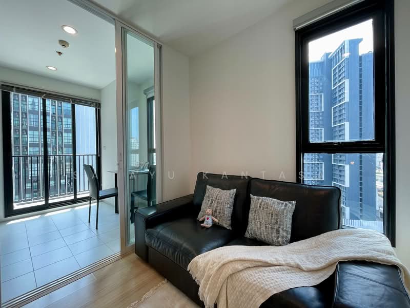 The Base Rama 9-Ramkhamhaeng, Bangkok, 3 Ramkhamhaeng Road, Hua Mak, Bang Kapi, Bangkok, 1 Bedroom, 31 sqm, Condo For Rent, by Satayu Kantasa, 500345695 - DDproperty.com