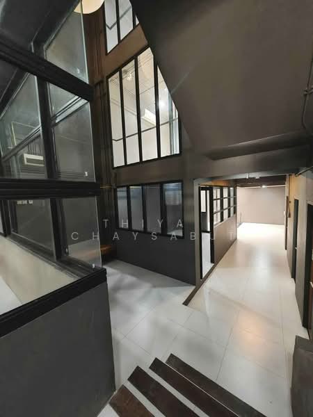 ทาวน์โฮม พระราม9 ซอย19, Bangkok, Huai Khwang, Bangkok, 6 Bedrooms, 300 sqm, Townhouse For Rent, by Thiya​ Chaysabut, 500345701 - DDproperty.com