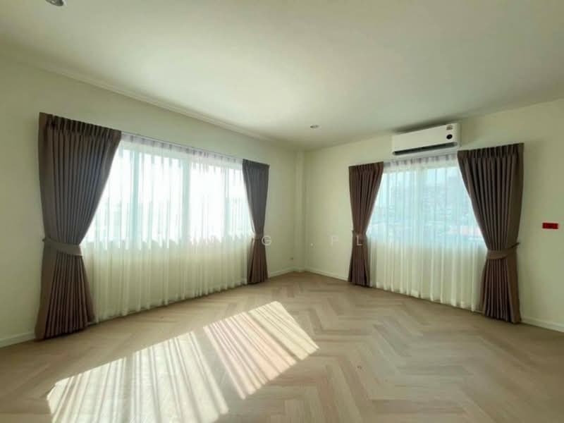 ให้เช่าทาวน์โฮม Home Office Luxury ขนาดใหญ่ ย่านลาดพร้าว-วังหิน ใกล้ BTS เสนา, กรุงเทพ, ลาดพร้าว, กรุงเทพ, 250 ตร.ม., ทาวน์เฮ้าส์ ให้เช่า, โดย Seng .PL, 500345727 - DDproperty.com