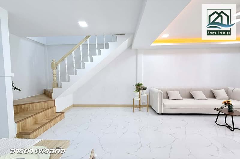 เลิศอุบล พระยาสุเรนทร์, Bangkok, Sam Wa Tawan Tok, Khlong Sam Wa, Bangkok, 3 Bedrooms, 64 sqm, Townhouse For Sale, by วิสุทธินี เฉลิมสินสุวรรณ, 500345731 - DDproperty.com